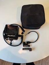 Alloggiamento NAUTICAM NA-RT4.7 per monitor LCD REDTouch 4,7" con paralume monitor