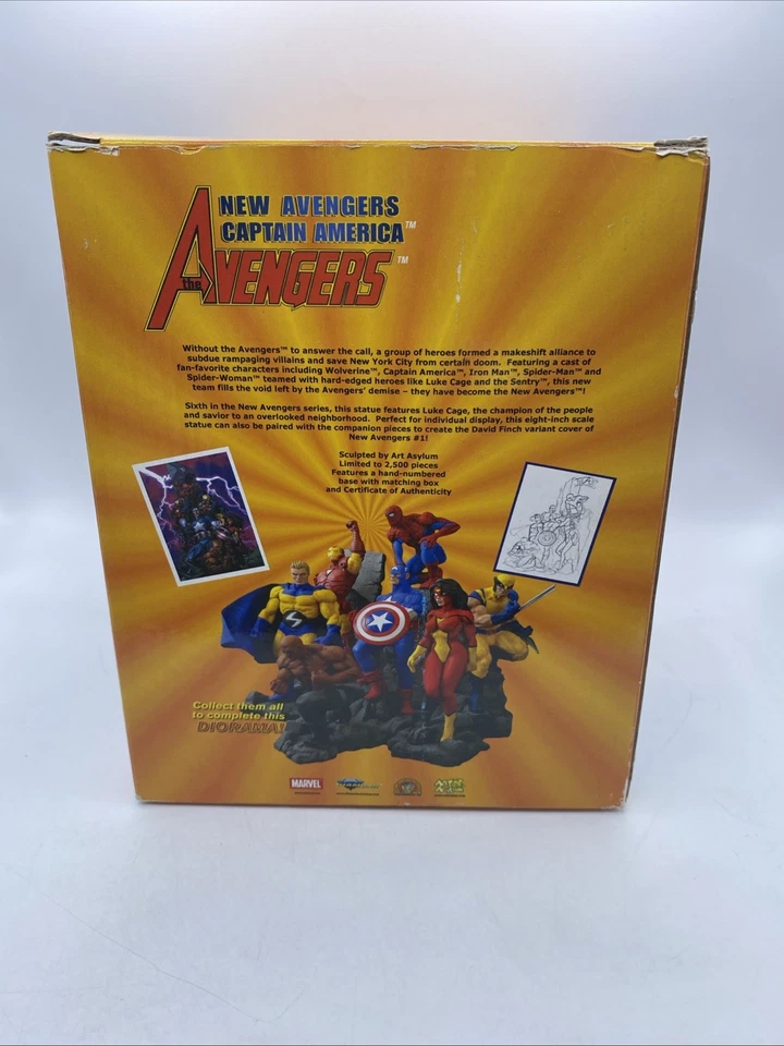 Figura Estatua Vengadores Power Man Edición Limitada # 555/2500 en Caja Foto 3 de 4