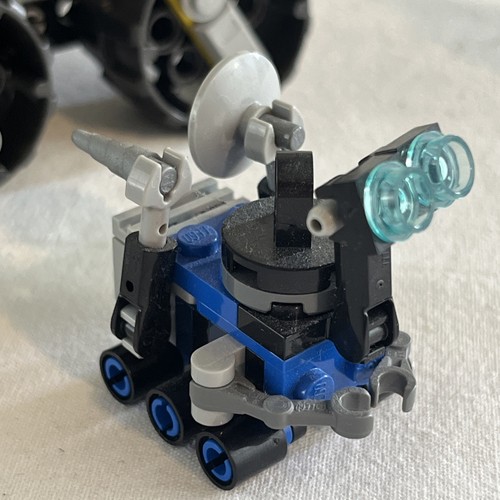 LEGO CREATOR: Space Rover Explorer (31107) - Picture 3 of 11