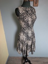 Haani Sleeveless Black & Cream Geometric Fit-and-Flare Dress