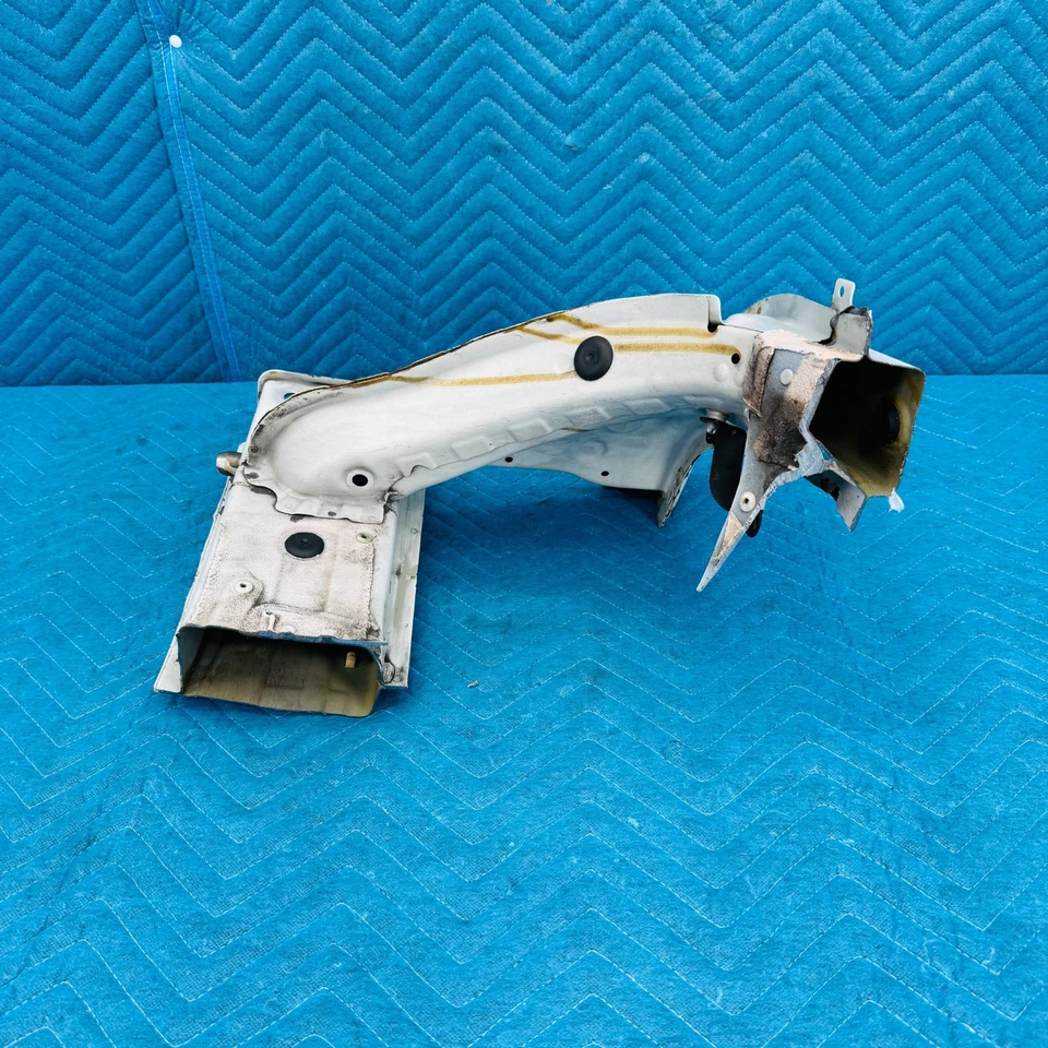 Soporte de riel de cuadro delantero izquierdo BMW 650i xDrive 2012-2016 OEM Foto 3 de 4