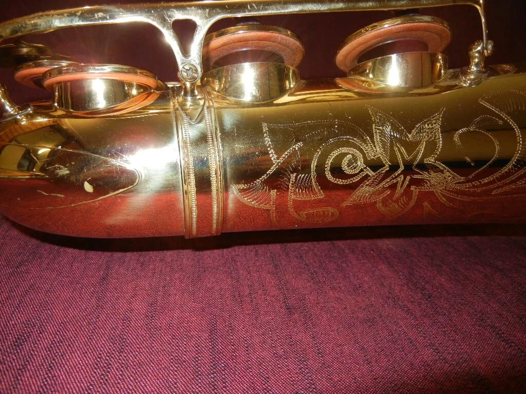 Picture 2 of 8