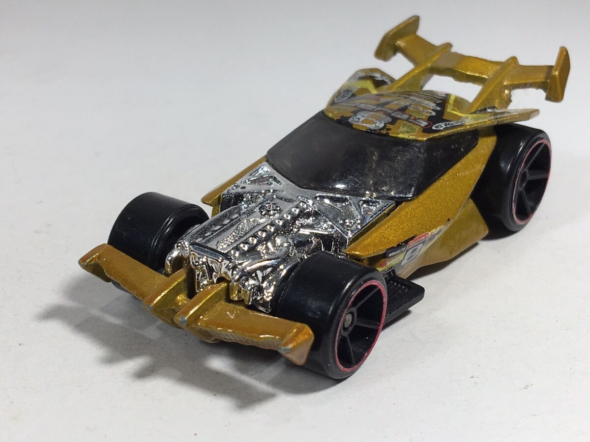 Hot Wheels 2007 Drift King Metalflake Gold Race Car HW New Models