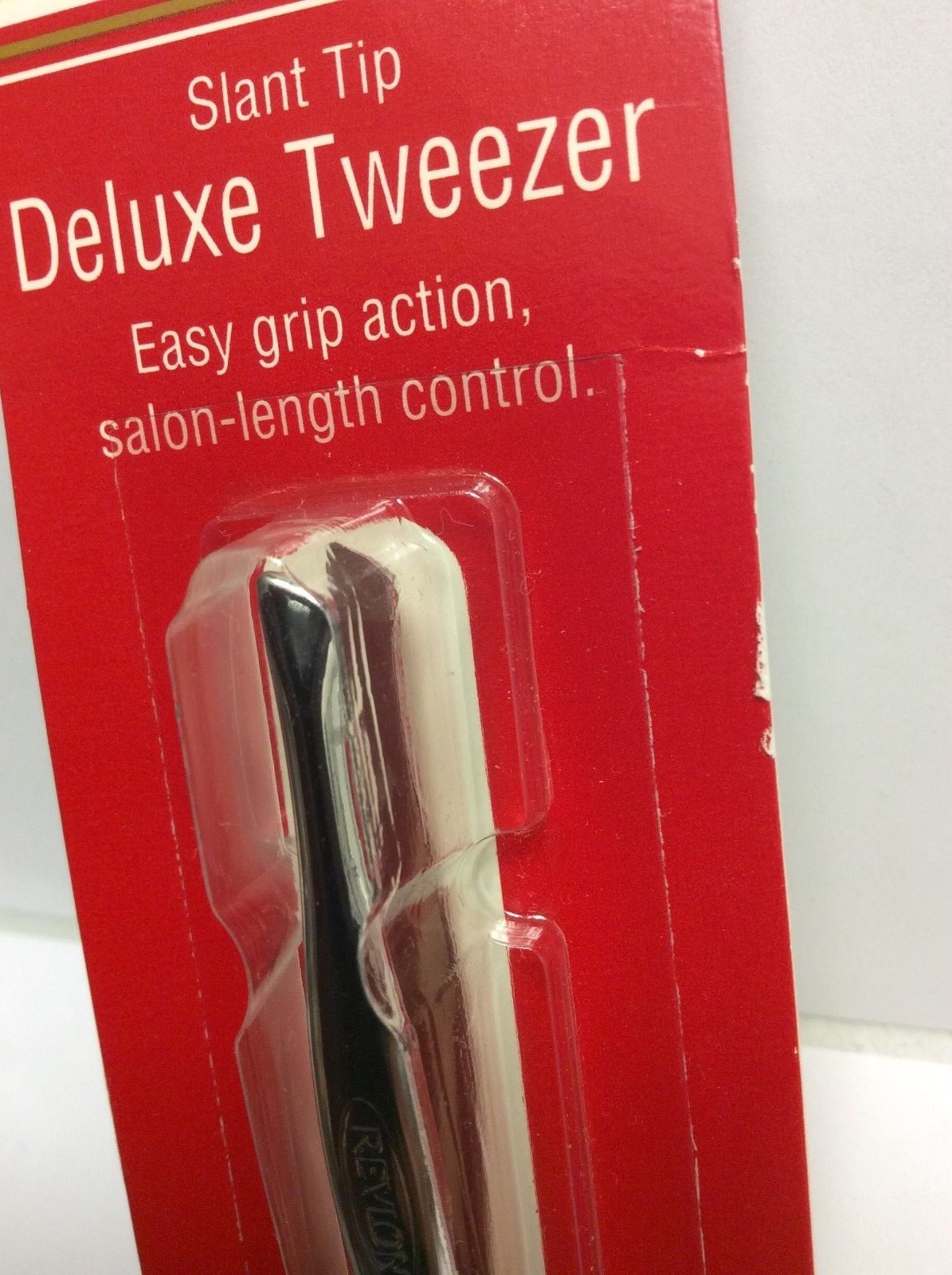 Revlon deluxe tweezer slant tip EASY GRIP ACTION TWEEZERS 2326-10 NEW.