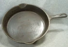 Vintage Wagner Ware Sidney -O- 1058 "F" 10.5 Inch Cast Iron Frying Pan Skillet