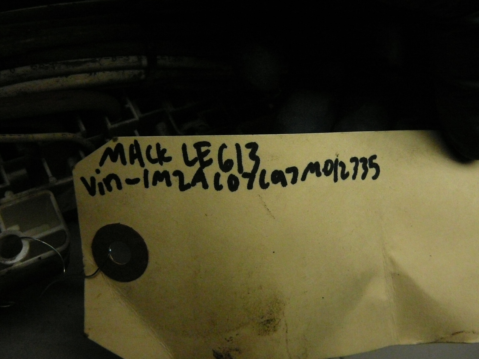 MACK LE613 FUSE BOX FROM MACK LE613 VIN 1M2AL07L97M012335 eBay