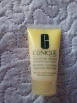 Clinique Dramatically Different Moisturizing Lotion+ Tube 1.7 oz/50 ml