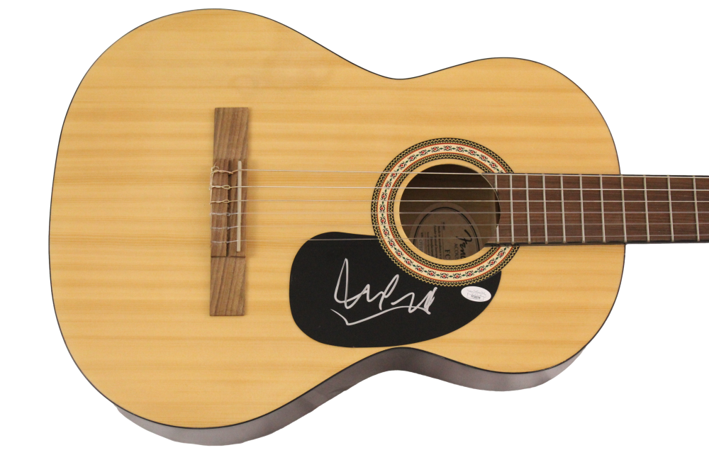 MIKE MCCREADY SIGNED AUTOGRAPH FENDER ACOUSTIC GUITAR PEARL JAM W