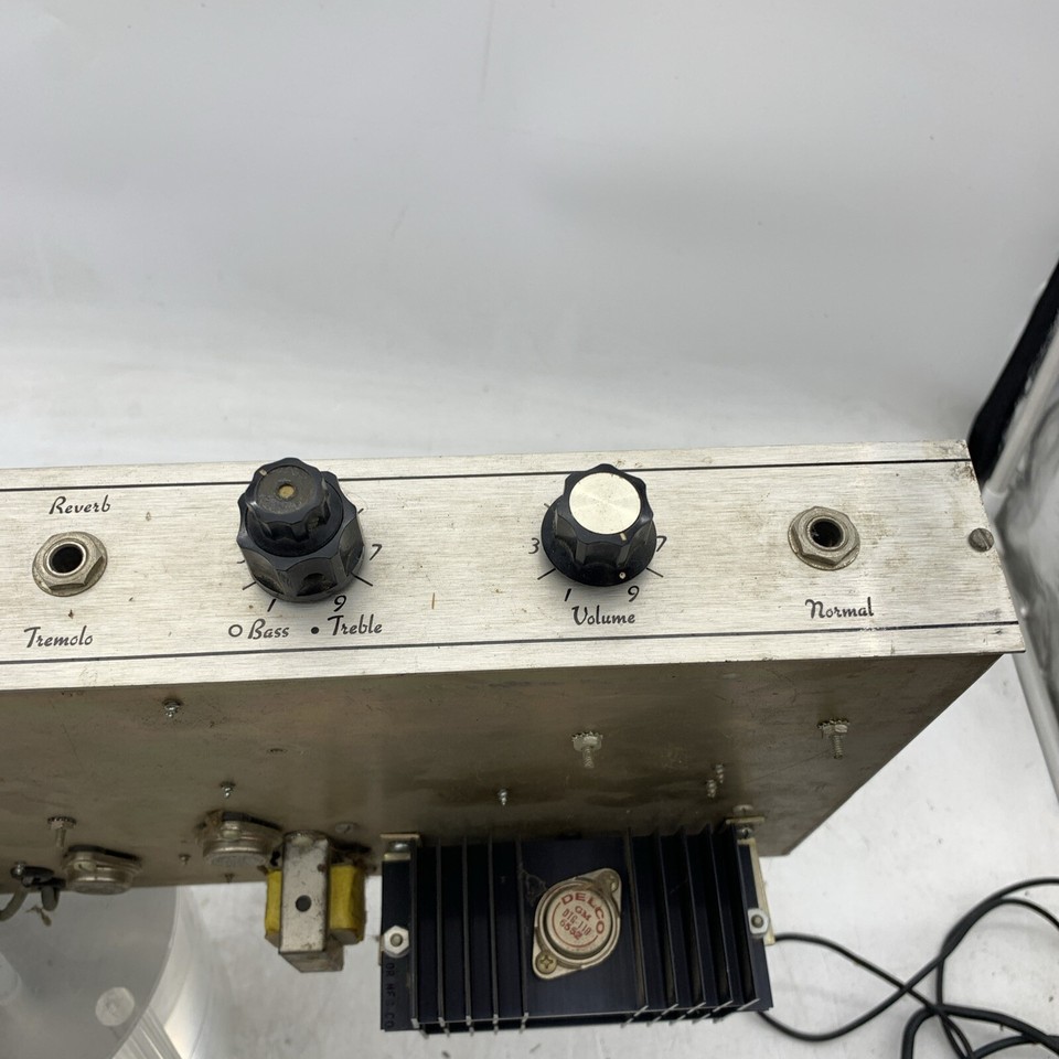 Standel Model SA10R Super X Artist Amplifier Chassis Rare For Parts