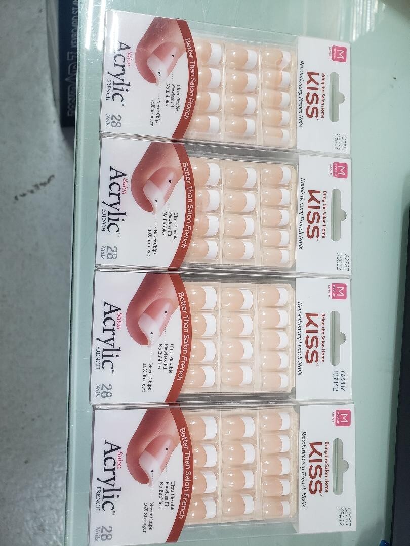 KISS Salon Acrylic French Nails Medium Length 62287 LOT OF 4---V4