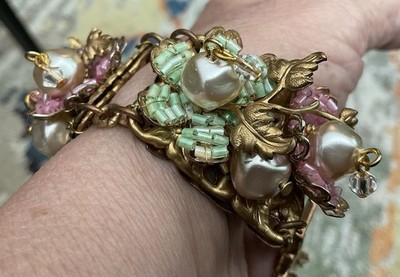 Vintage Miriam Haskell? Floral Pastel Seed Beads Pearls W/Brass Leaves Bracelet
