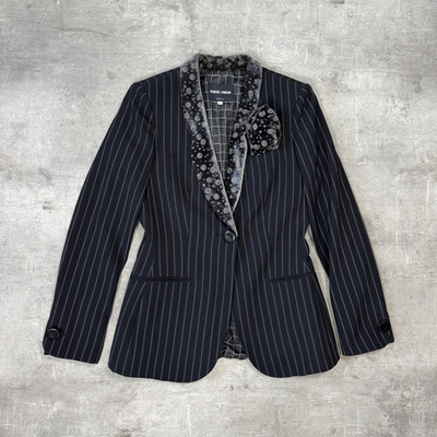 Giorgio Armani Damen borgo21 Blazer schwarz/grau Nadelstreifen Knopf Gr. 42