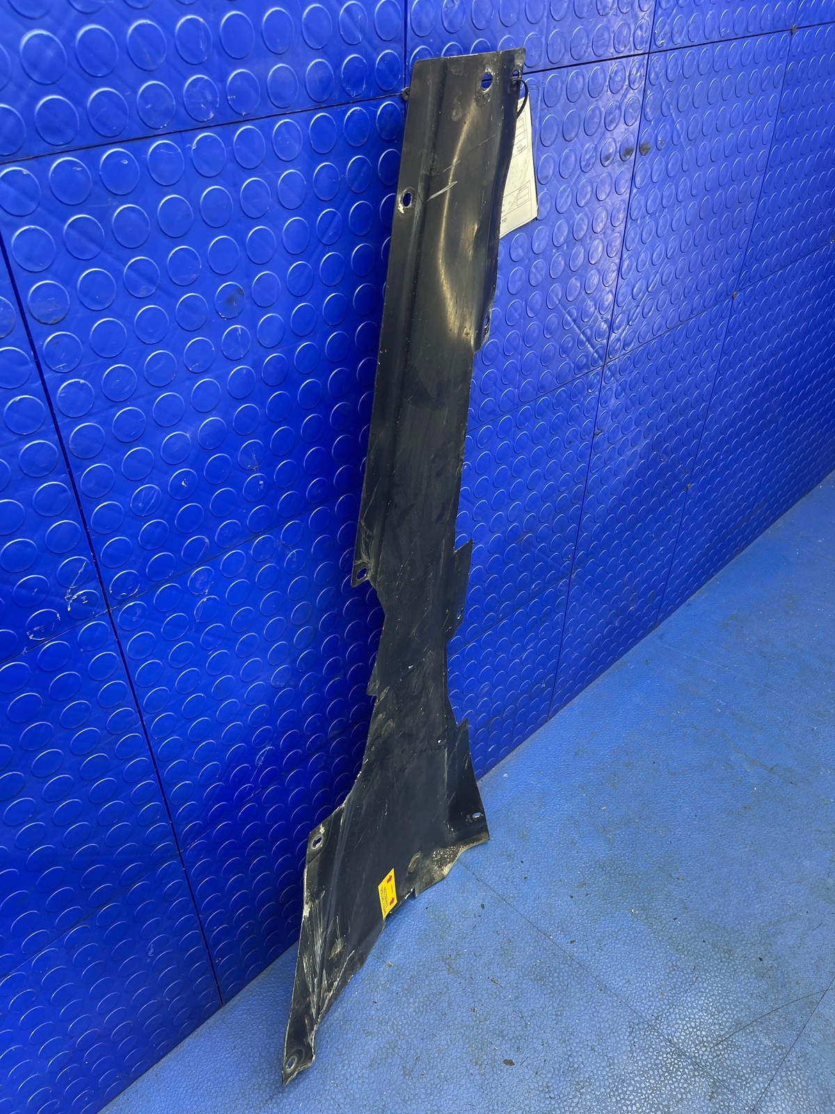 2016-2021 MCLAREN 570S OEM REAR LEFT QUARTER UNDERPANEL BODY TRAY PLATE SHIELD