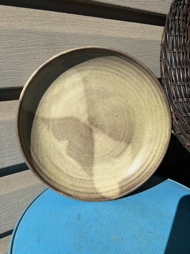 Lora Huws Brown Tan Speckled Abstract Stoneware Pottery Plate Dish 9"