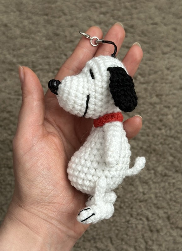 Handcrafted Cute Snoopy Plush Crochet Amigurumi / Plushie finished toys