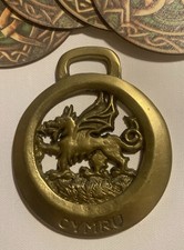 LARGE VINTAGE WALES DRAGON BRASS from ENGLAND...