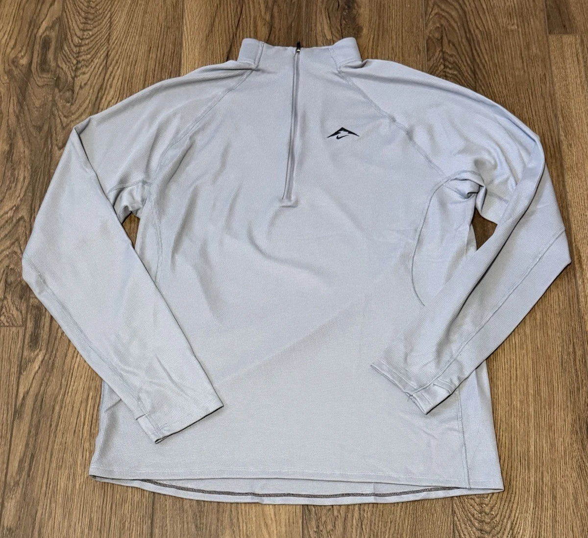 Nike Trail Dri-Fit 1/2 Zip Mid Layer Running Top Grey FV9994-078 Men’s Size M
Opens in a new window