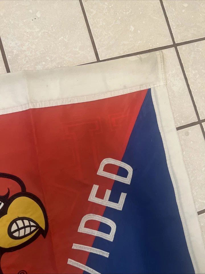 CASA DIVIDIDA Louisville vs Kentucky Bandera 27" x 42" Dos Caras Estilo #15906944 Foto 3 de 4