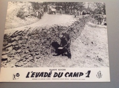 AUSBEUTUNGSFOTO (LOBBY CARD): DER ENTFLOHENE AUS LAGER 1 (Hardy KUGER)