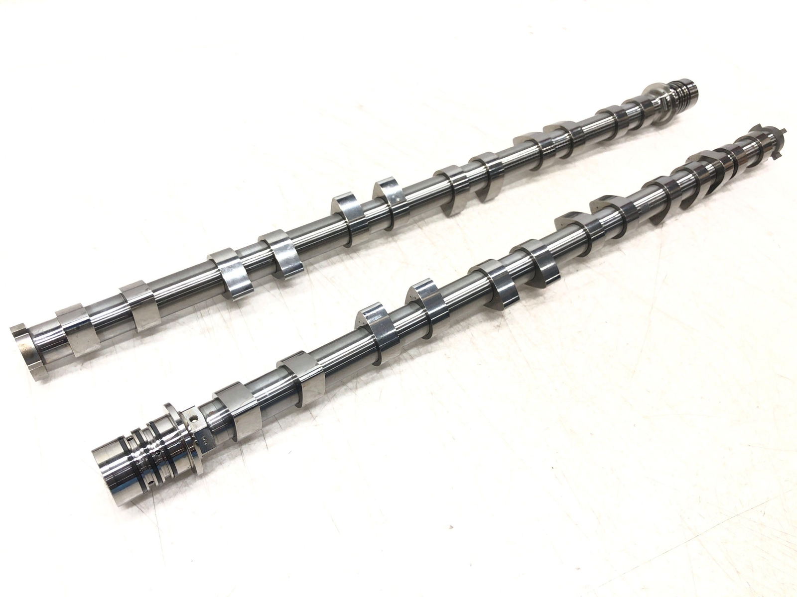 2017-2020 FERRARI GTC4LUSSO 6.3L F140 LEFT ENGINE INTAKE & EXHAUST CAMSHAFT OEM