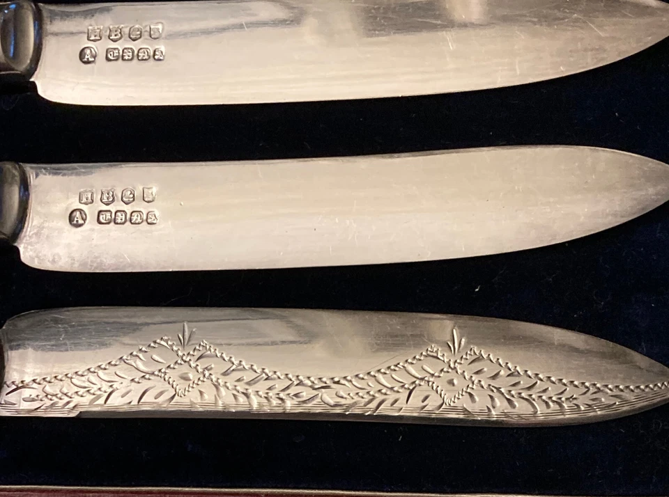 VINTAGE 6 PIECE KNIVES MOTHER OF PEARL HANDLES ENGLISH MARKED BLADES - Image 3 of 4