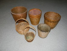 Lot Of 6 Large/Med/Small Wicker Baskets 5-1/2  To 11  Multicolor -2 with handles
