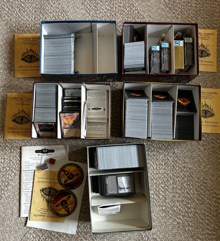 Queen Games Das Sammelkartenspiel Herr der Ringe 5 Boxen ca. 2330 Karten - Bild 2 von 4