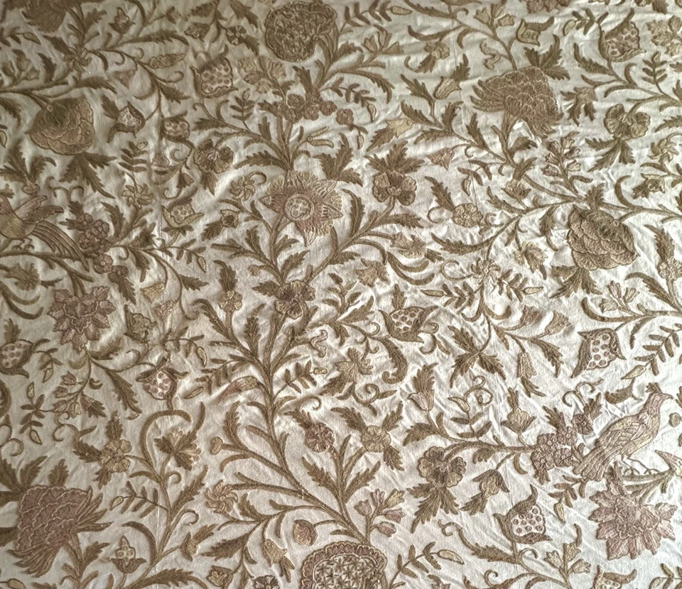 Vtg Handmade Crewel Embroidery Bird Flower Coverlet Bedspread Cotton Wool King - Image 4 of 4