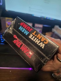 🎮 Atari Jaguar &ndash; White Men Can&rsquo;t Jump (Sealed) + Team Tap