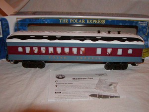 lionel polar express diner car
