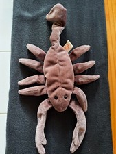 TY Beanie Babies Stinger 1998 P.E. Pellets 1965 KR No Tag.