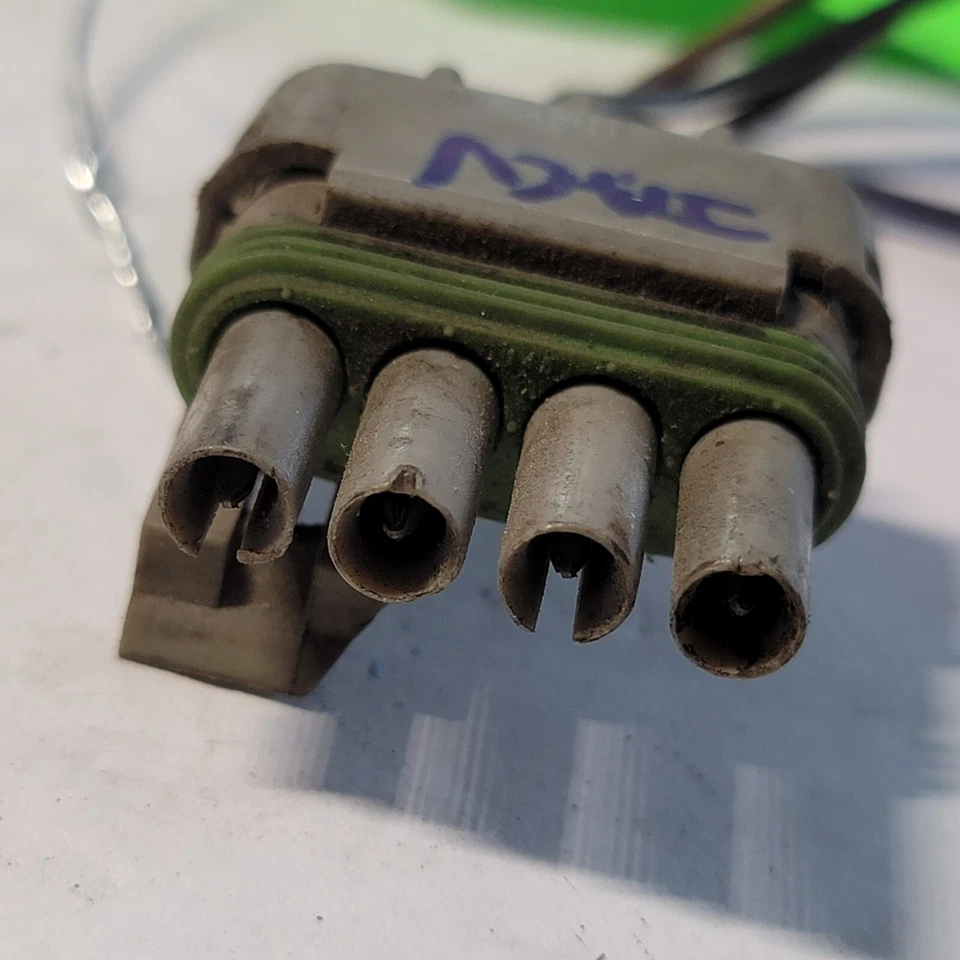 ⭐⭐OEM 1988-1993 DODGE D150 IACV CONECTOR DE VÁLVULA DE CONTROL DE AIRE DE RALENTÍ⭐⭐ Foto 2 de 2