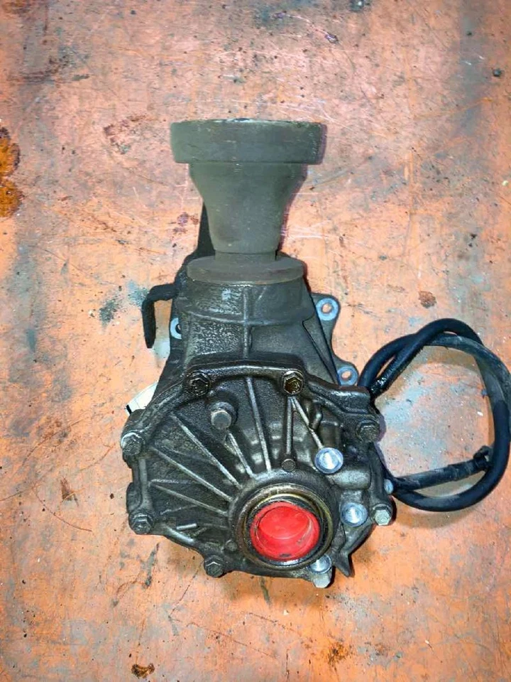 Оригинальная раздаточная коробка в сборе для Pontiac Torrent 2007-2008-2009 годов выпуска - Изображение 4 из 4