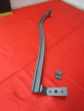 1958 CHEVROLET IMPALA 2 DOOR HT QUARTER WINDOW TRACK GUIDE RIGHT SIDE 