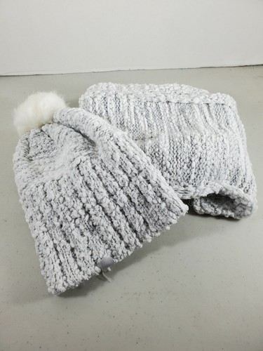 Calvin Klein Womens Hat Scarf Sockcap 