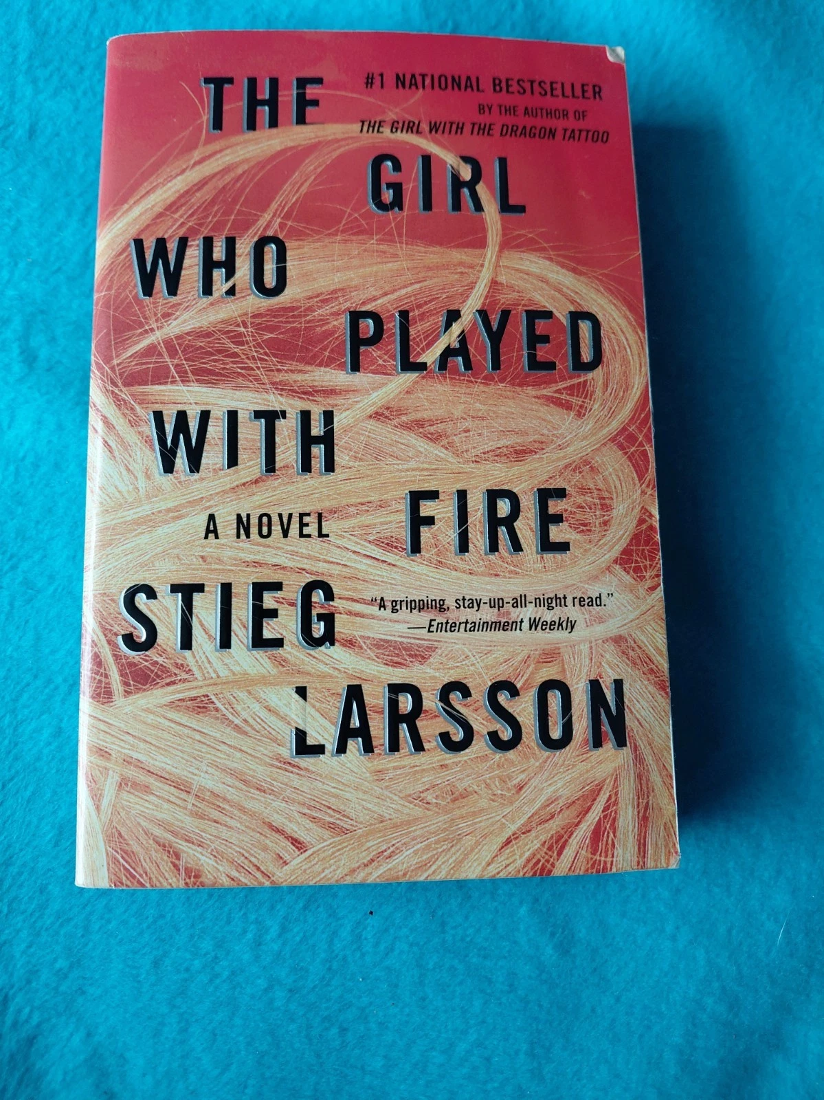 Girl Who Played with Fire : A Lisbeth Salander Novel by Stieg Larsson (2010,...