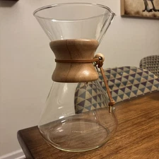 Chemex 6-Cup Classic Series Pour-Over Coffee Maker – Wood Collar – Glass Carafe