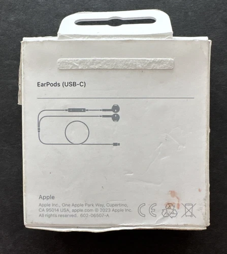 Apple EarPods Earbuds with USB-C Plug Wired Earbuds for iPhone 15 Series - Picture 1 of 5