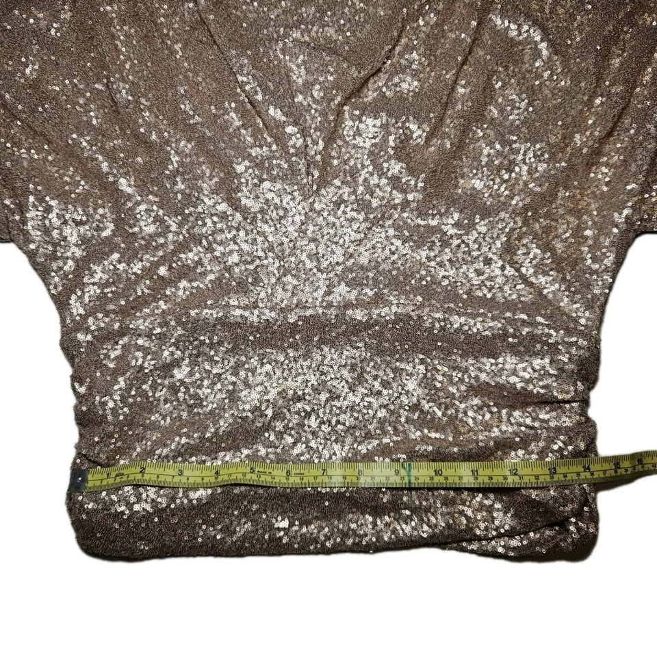 Blusa para mujer Express dorada con lentejuelas cintura ceñida manga dolman talla S Foto 4 de 4