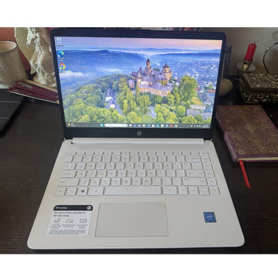 HP Laptop 14-dq0xxx Intel Celeron N4020 14'' White Windows 11 Home Notebook