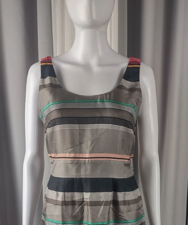 Banana Republic 100% Silk Striped Sheath Dress with Pockets Size 4P Casey Style - Image 3 of 4