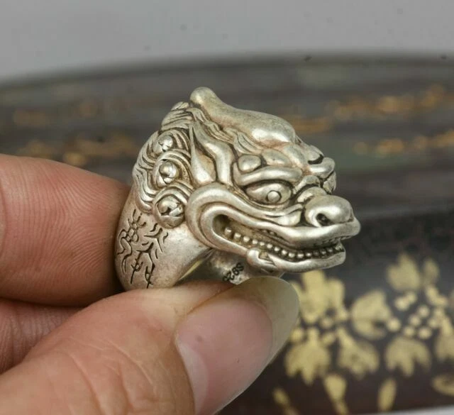 Anillo de mano antiguo chino Miao plata Qilin bestia cabeza de kylin bestia joyería 2,5 cm Foto 2 de 4