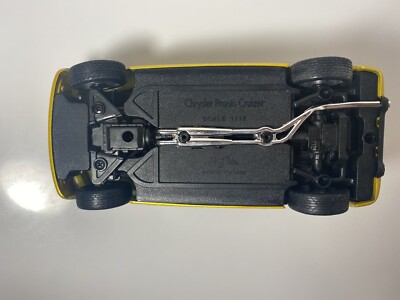 Maisto Chrysler Pronto Cruizer Original Concept PT Cruiser 1:18