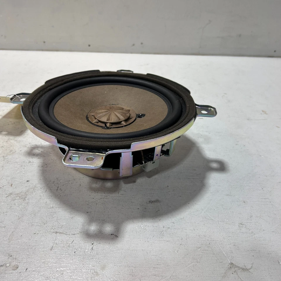 REAR SUBWOOFER SUB WOOFER AUDIO BASS SPEAKER OEM 2015 - 2020 ACURA TLX A-SPEC - Image 3 of 4