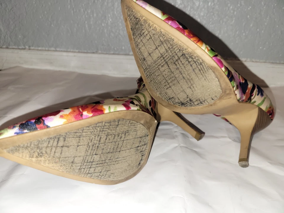 Zapatos de tacón de aguja Gabriel floral talla 9 Rampage para mujer Foto 4 de 4