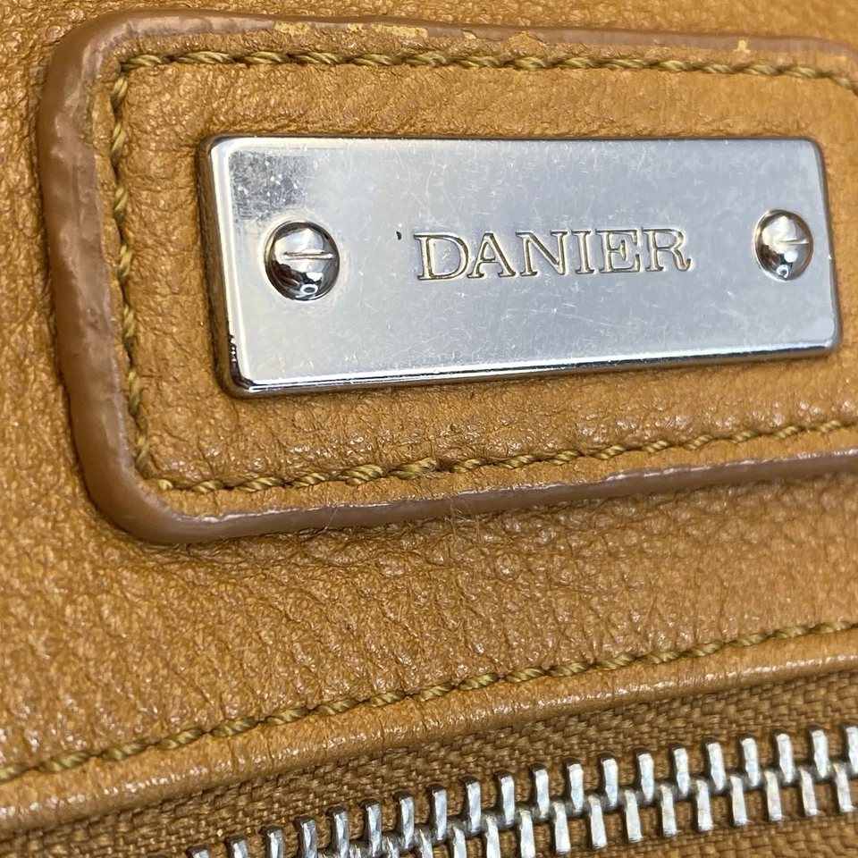 Bolso Bandolera de Cuero Danier Cartera Correa Ajustable Bolso Mensajero de Hombro Usado en Excelente Condición Foto 3 de 4