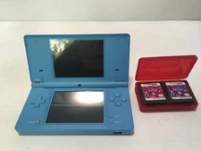 Nintendo DS Turquoise Blue Handheld System Stylus & 5 Games