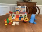 Vintage Fisher Price Little People Main Street #2500 1986
