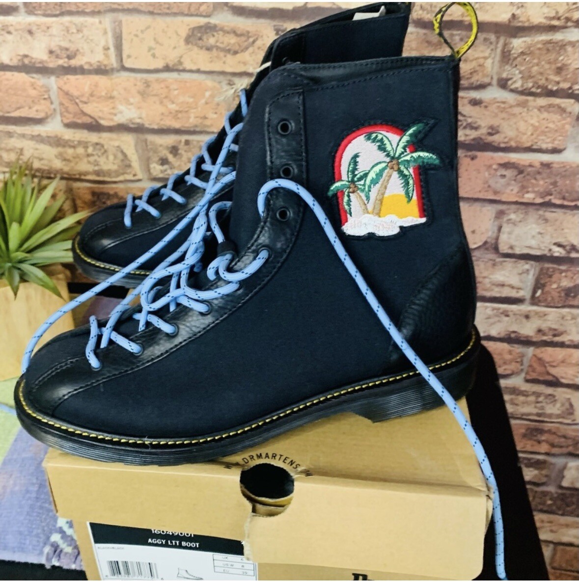 Dr Martens Limited Edition AGGY LTT Boots Brand New Size