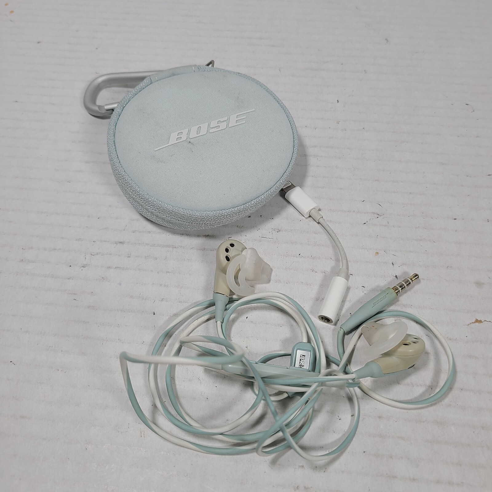 *READ* Bose SoundSport Wired 3.5mm Jack In Ear Earphones Earbuds